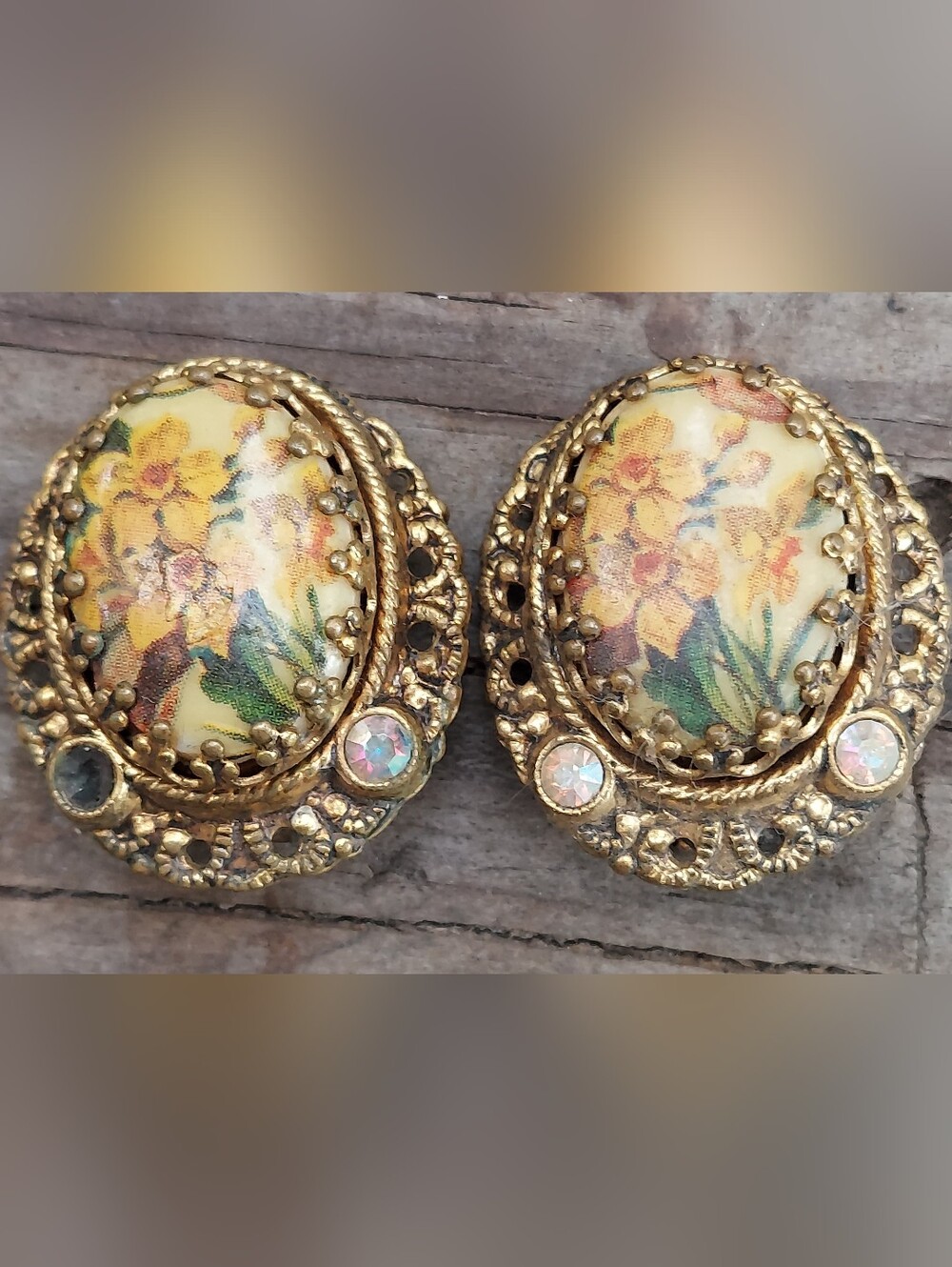 Vintage Gold Floral Cabochon Clip-On Earrings - West Germany Daffodils